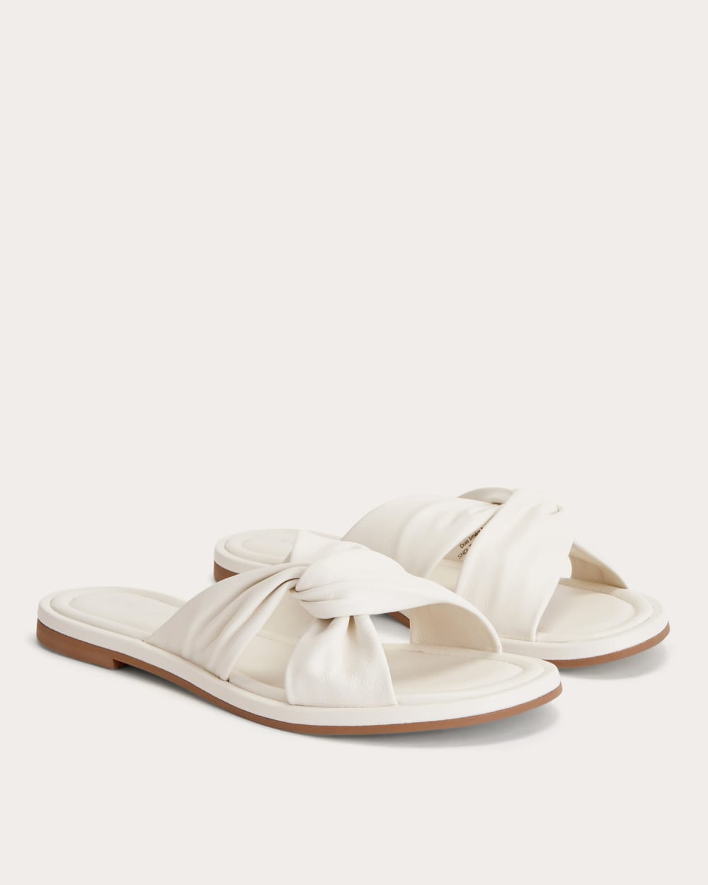 womens-leather-day-twist-sandal-canvas | primary