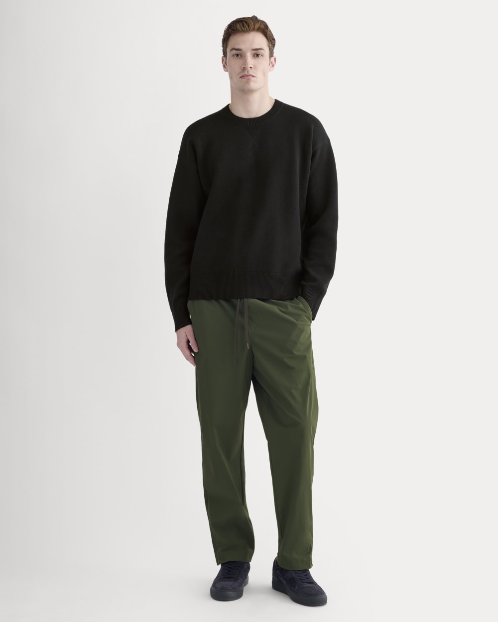 mens-transit-recycled-nylon-jogger-dark-forest | primary