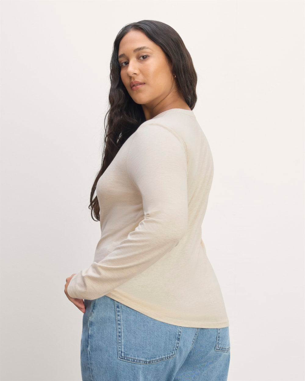 womens-essential-slim-long-sleeve-crew-heathered-oat
