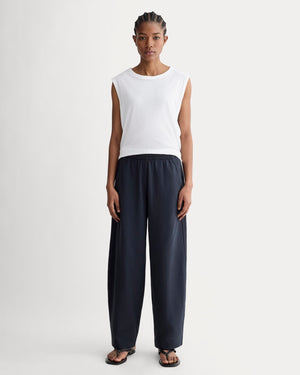 The Off-Duty Barrel Pant | Navy