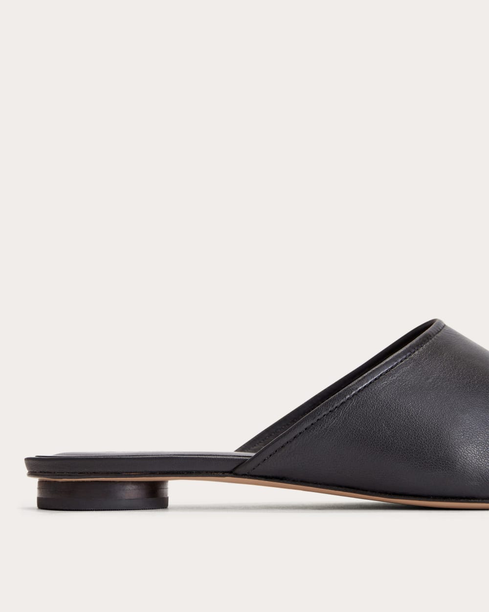 The Day Mule | Black – Everlane