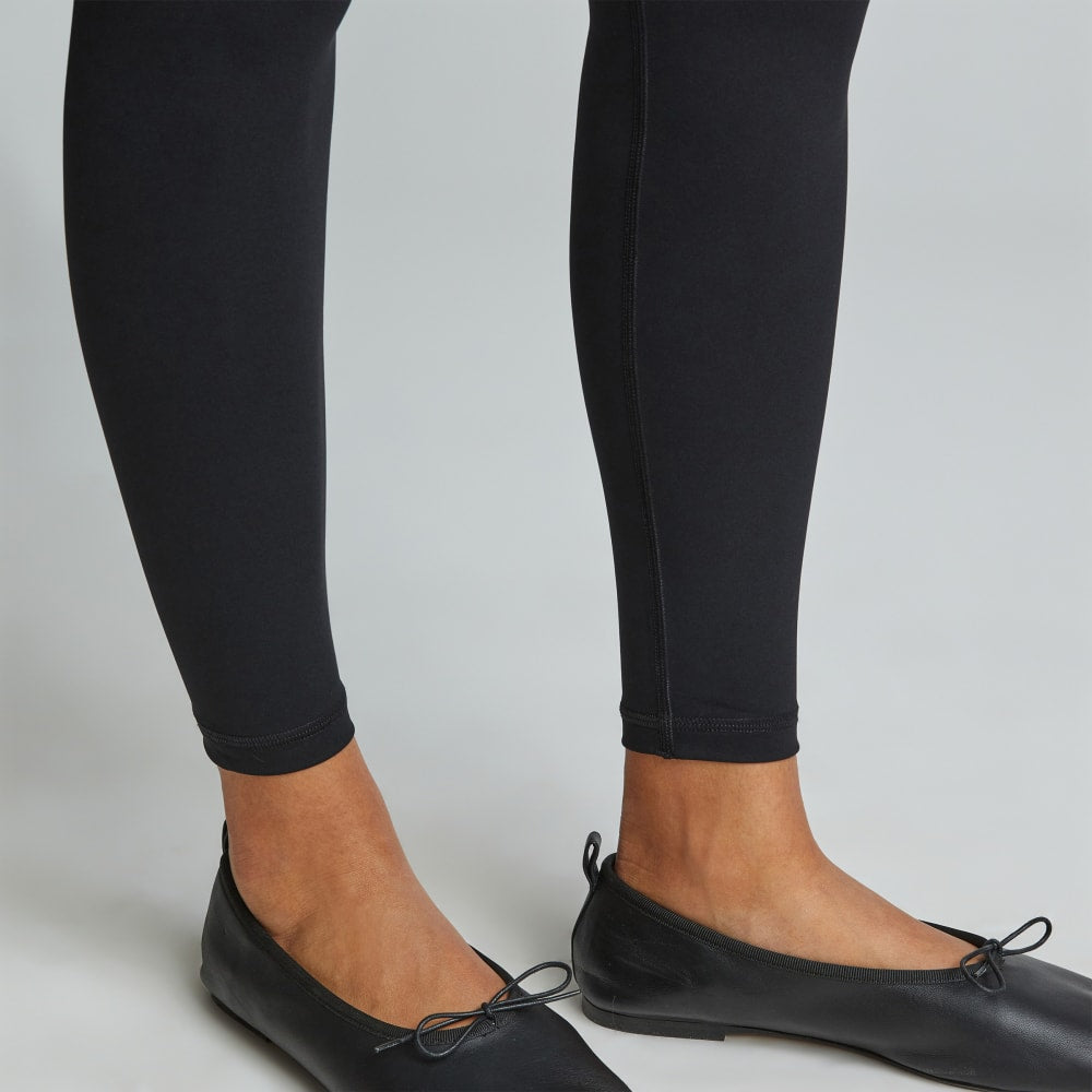 womens-perform-legging-black