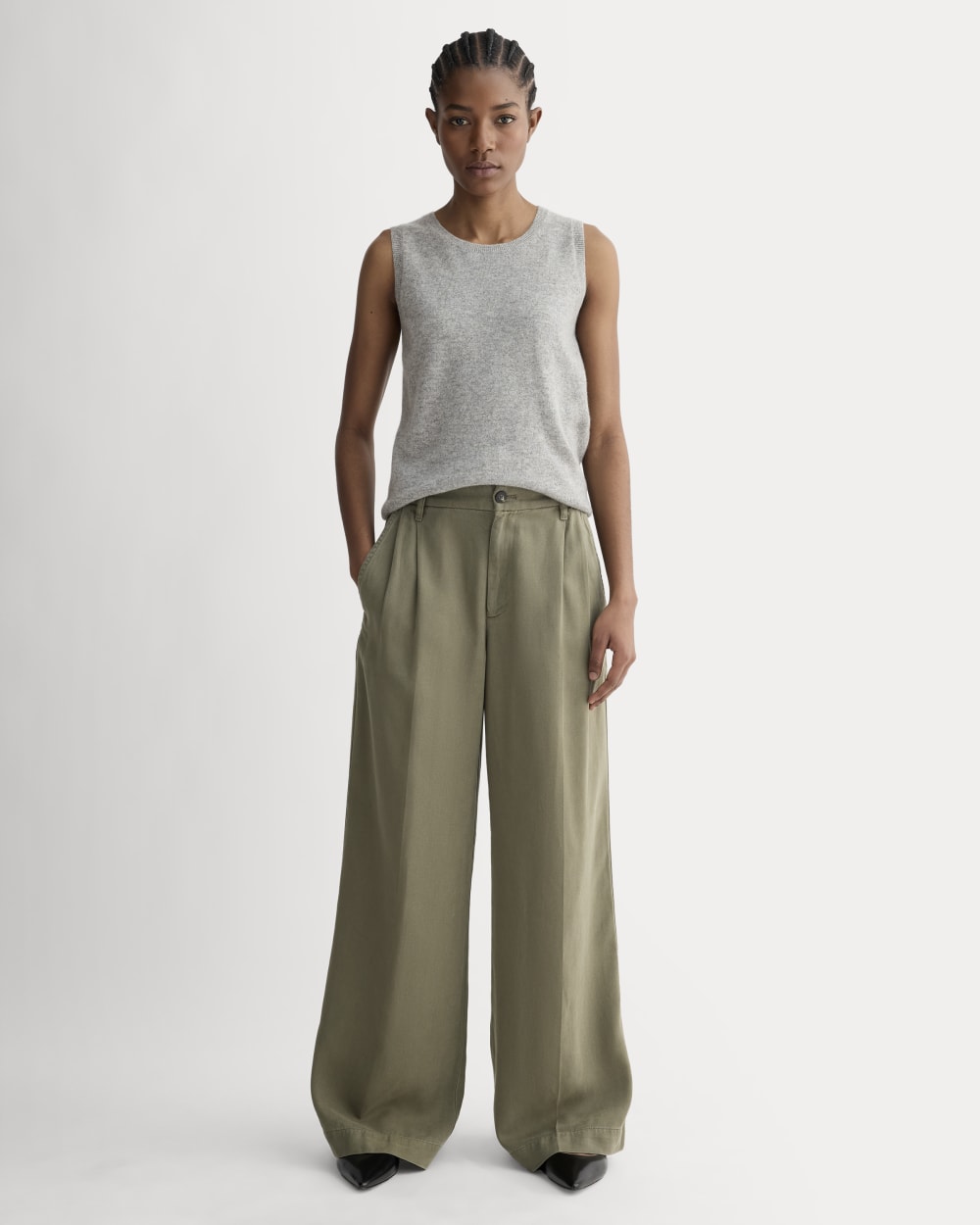 The Classic Tank in Cashmere | Light Heather Grey – Everlane