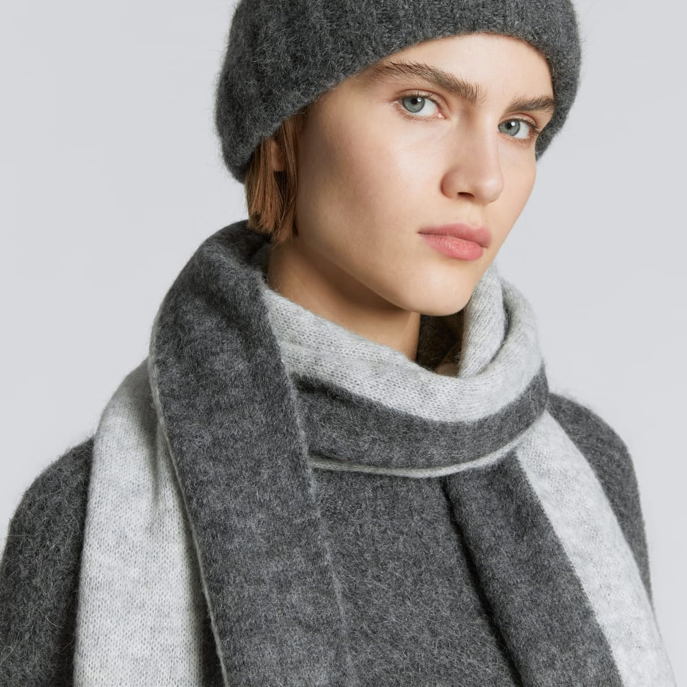 unisex-alpaca-patterned-scarf-light-hthr-grey-dark-charcoal | alt