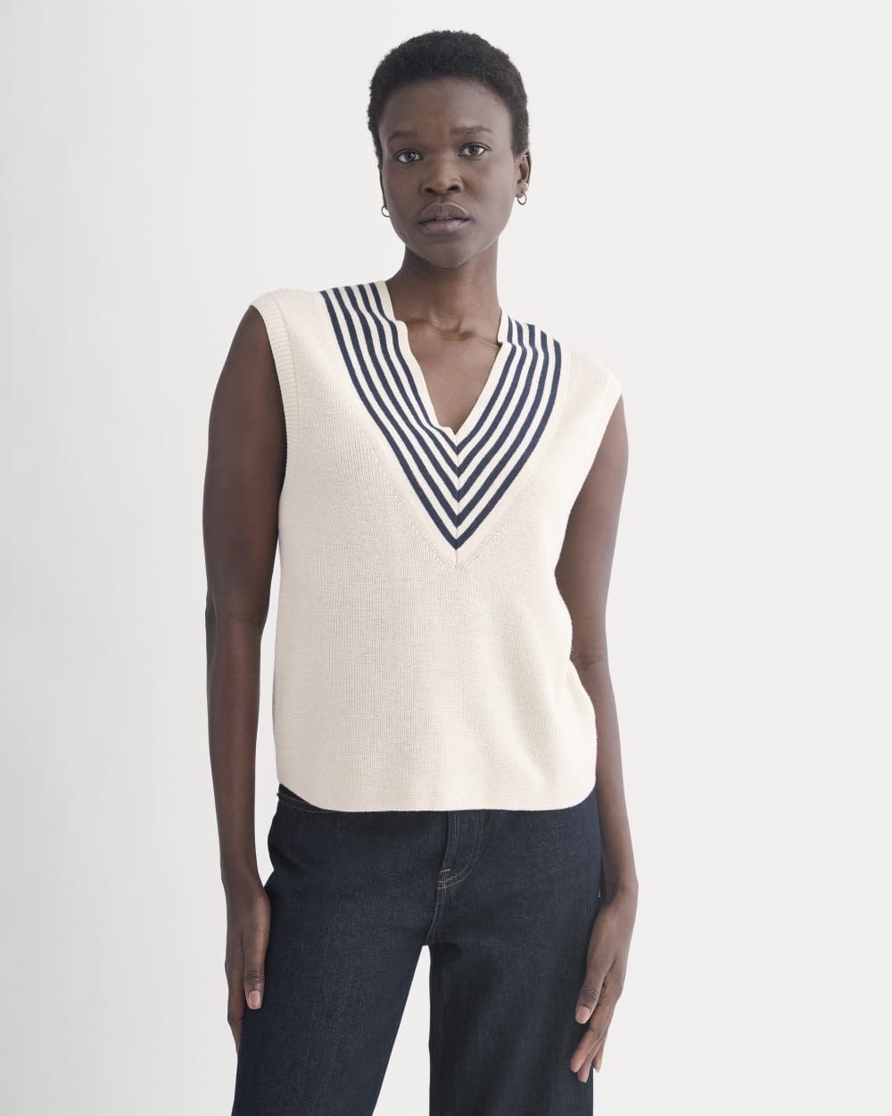 womens-relaxed-v-neck-vest-cottonmerino-canvas