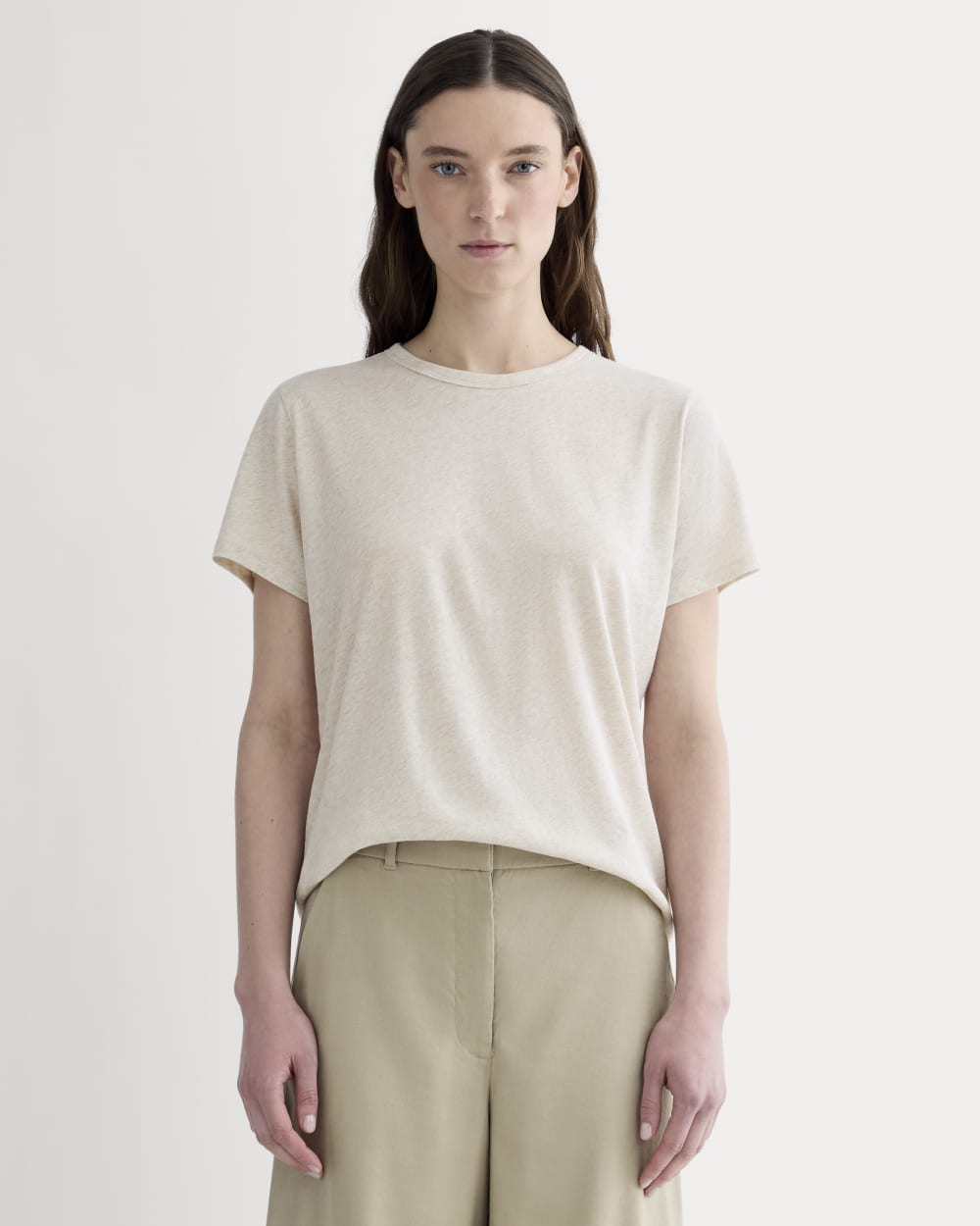 womens-slim-air-tee-heatheredoat | primary