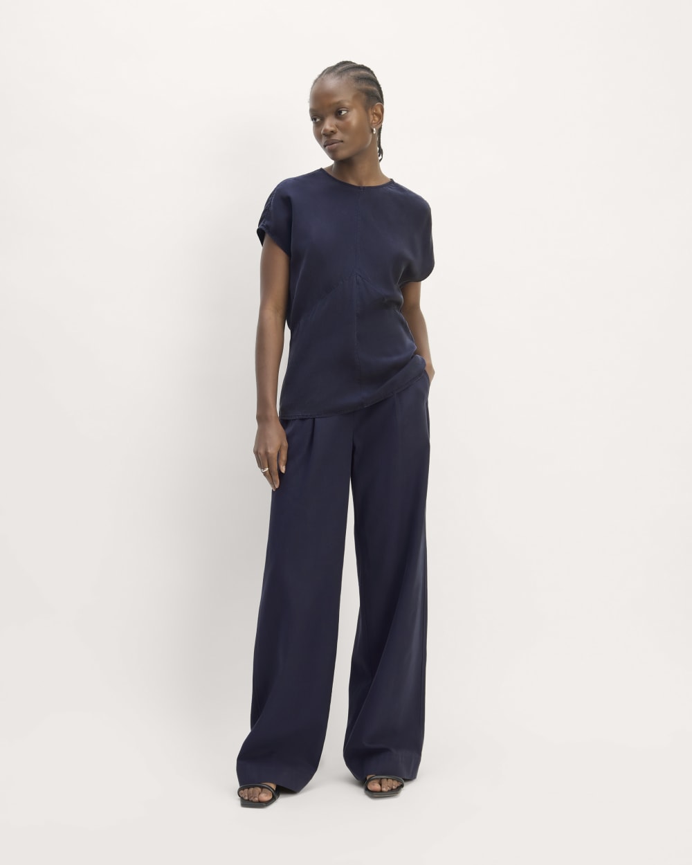 The Drape Top in Butterlite | Navy – Everlane