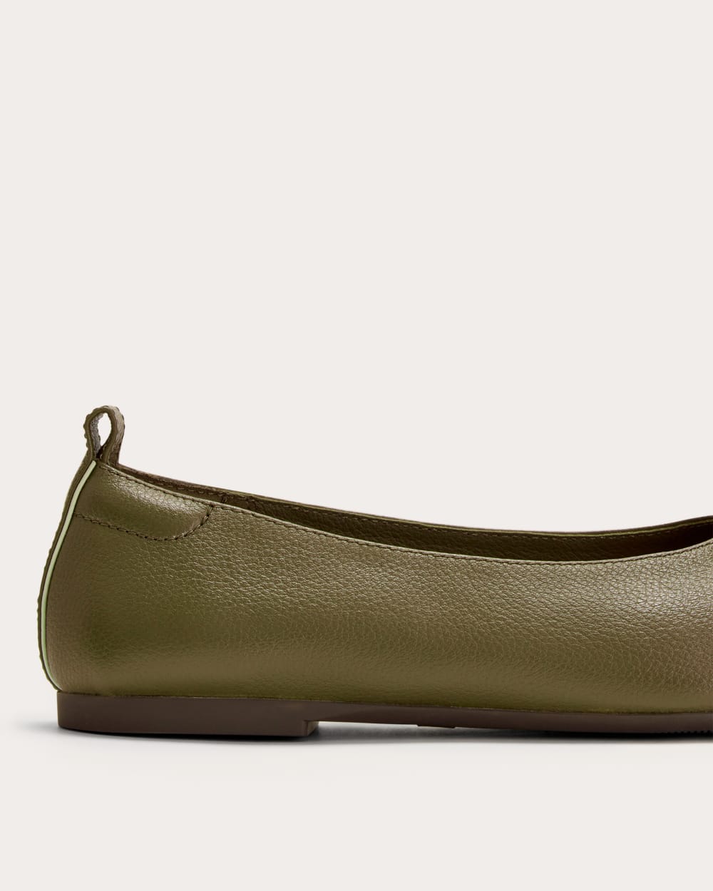 The Day Glove | Birch Green – Everlane