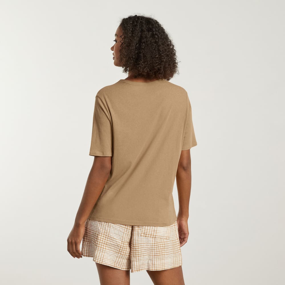 womens-air-oversized-crew-tee-iced-coffee
