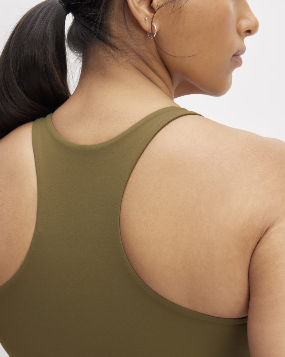 womens-perform-longline-bra-beech