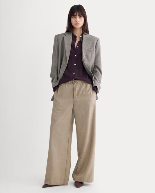 womens-pull-on-trouser-in-tailor-twill-light-taupe | primary