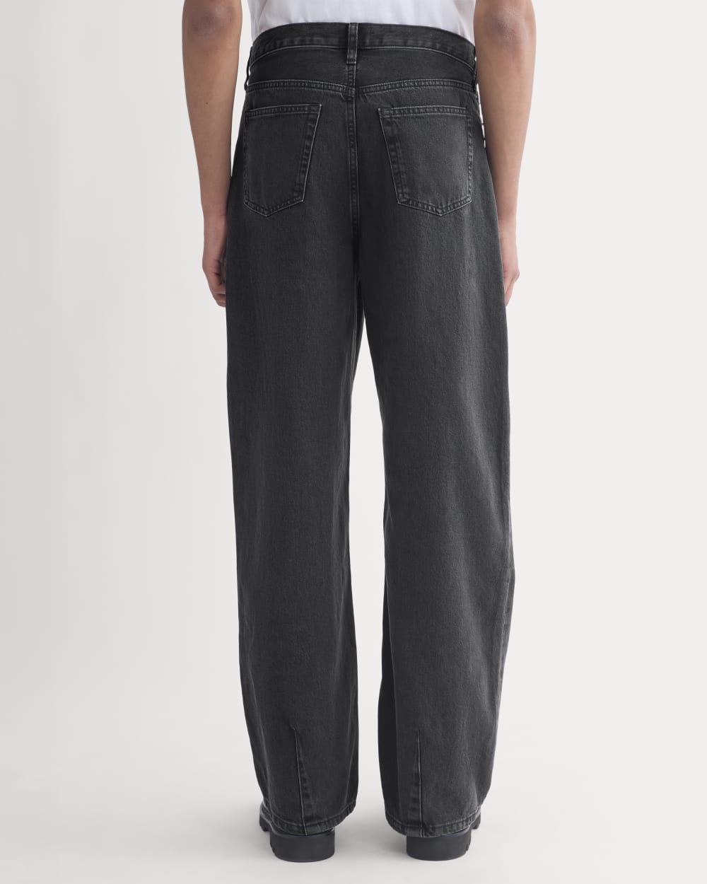 mens-baggy-jean-black
