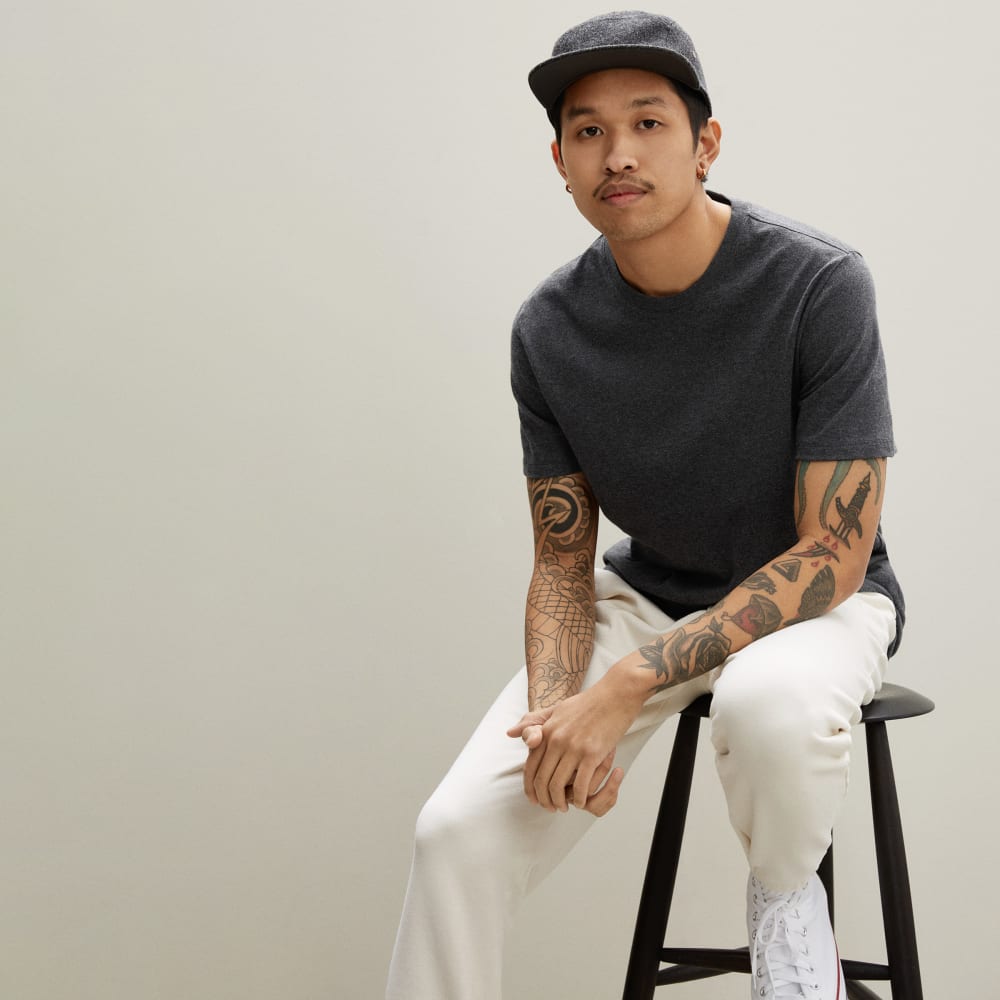 mens-organic-cotton-crew-tee-heather-charcoal | primary