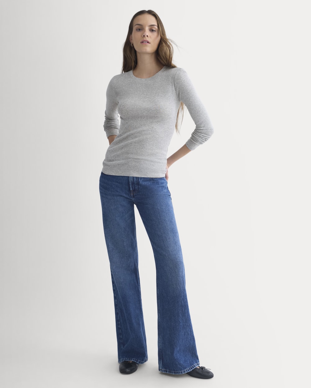 womens-everlight-long-sleeve-crew-heathered-grey