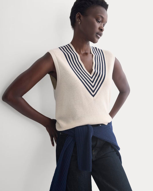 womens-relaxed-v-neck-vest-cottonmerino-canvas | primary