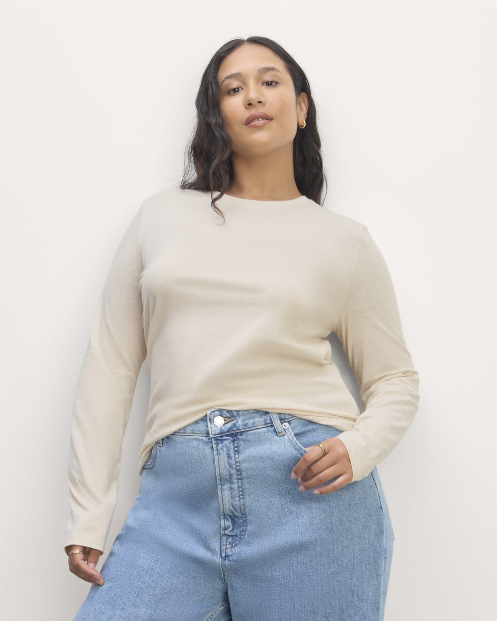 womens-essential-slim-long-sleeve-crew-heathered-oat | primary