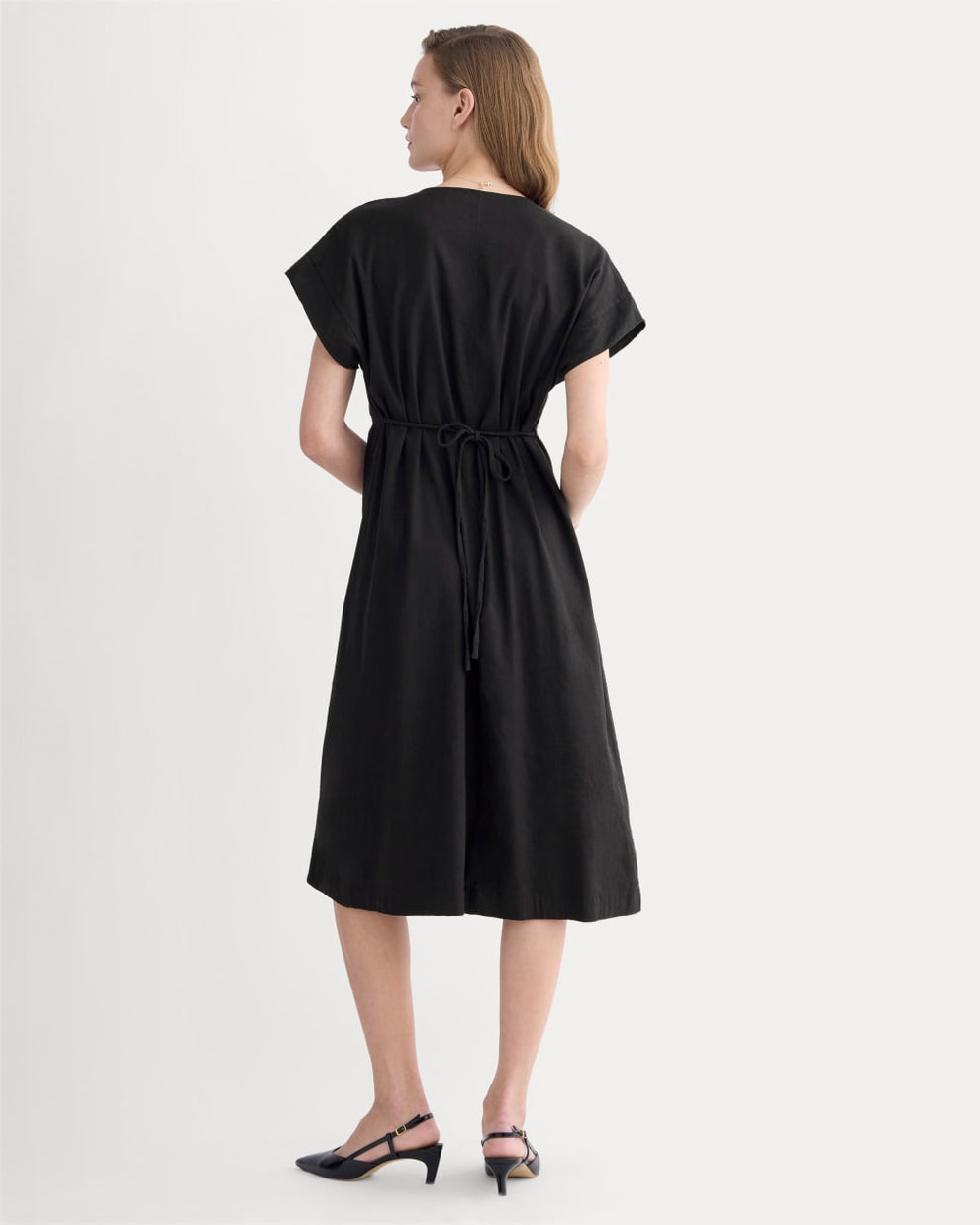 The Tie-Back Dress in Stretch Linen