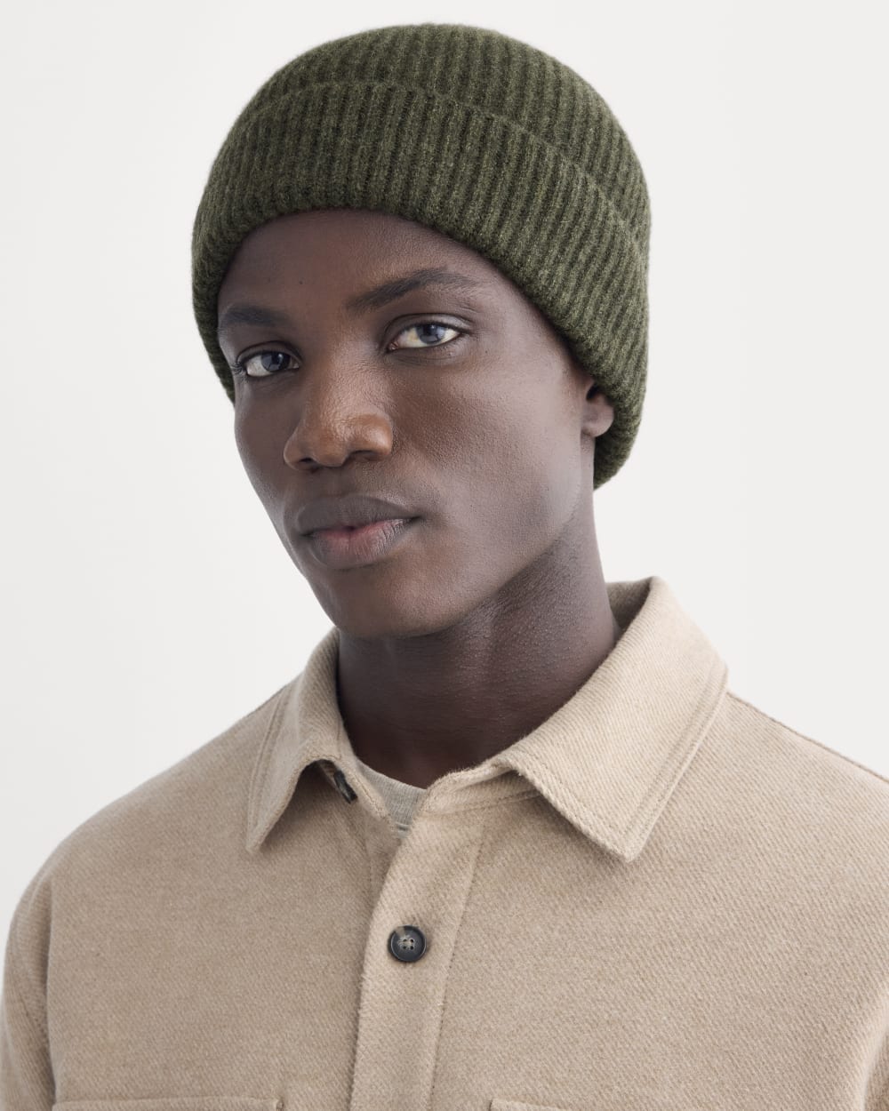 The Cashmere Ribbed Beanie | Heather Beech – Everlane