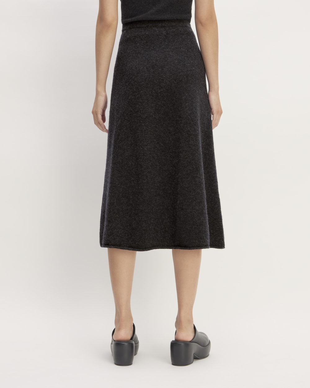womens-cozy-stretch-skirt-charcoal