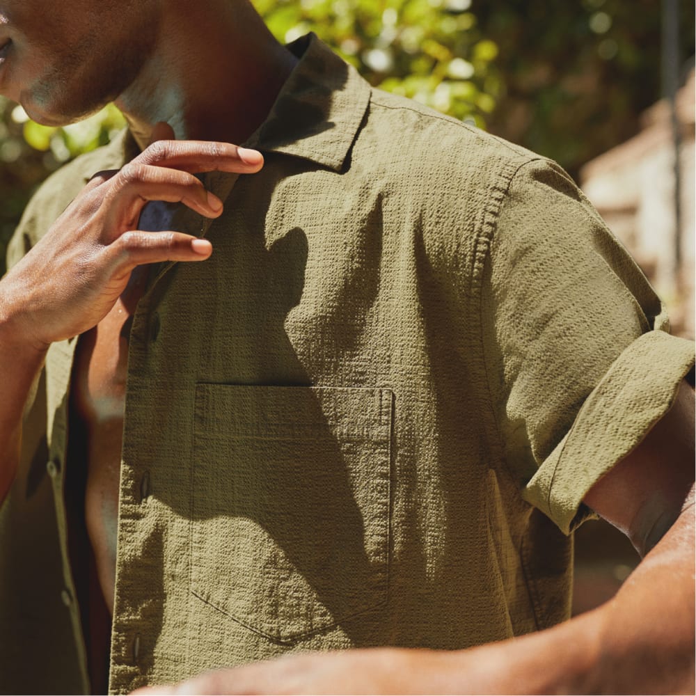 mens-seersucker-shirt-olive | alt
