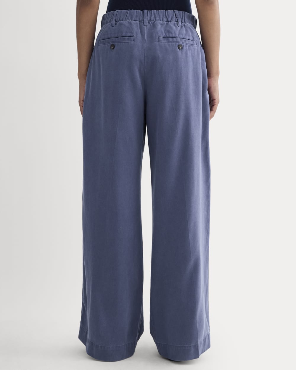 womens-tencel-twill-pleated-chino-indigo