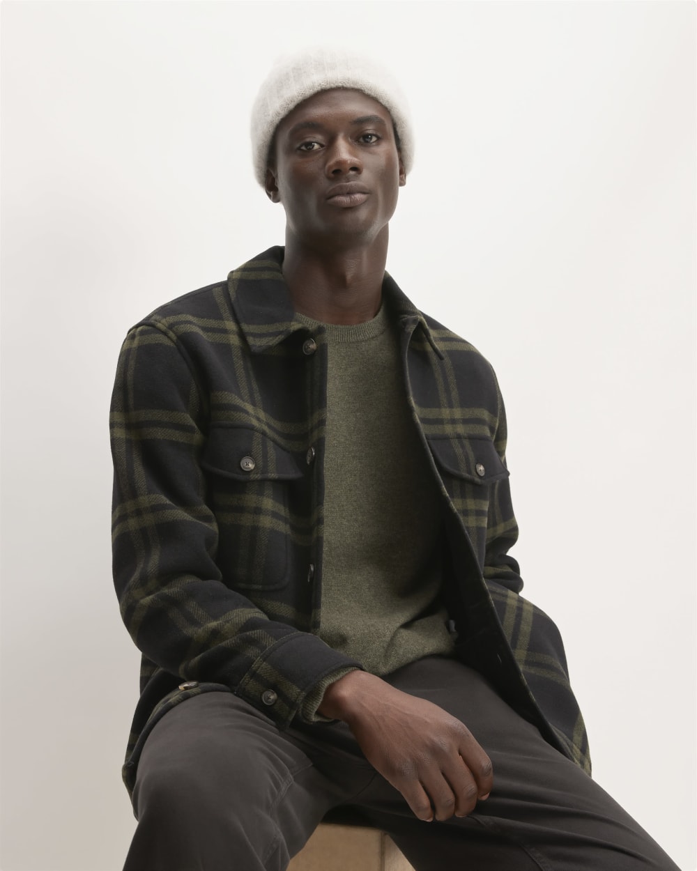 unisex-big-alpaca-beanie-almond