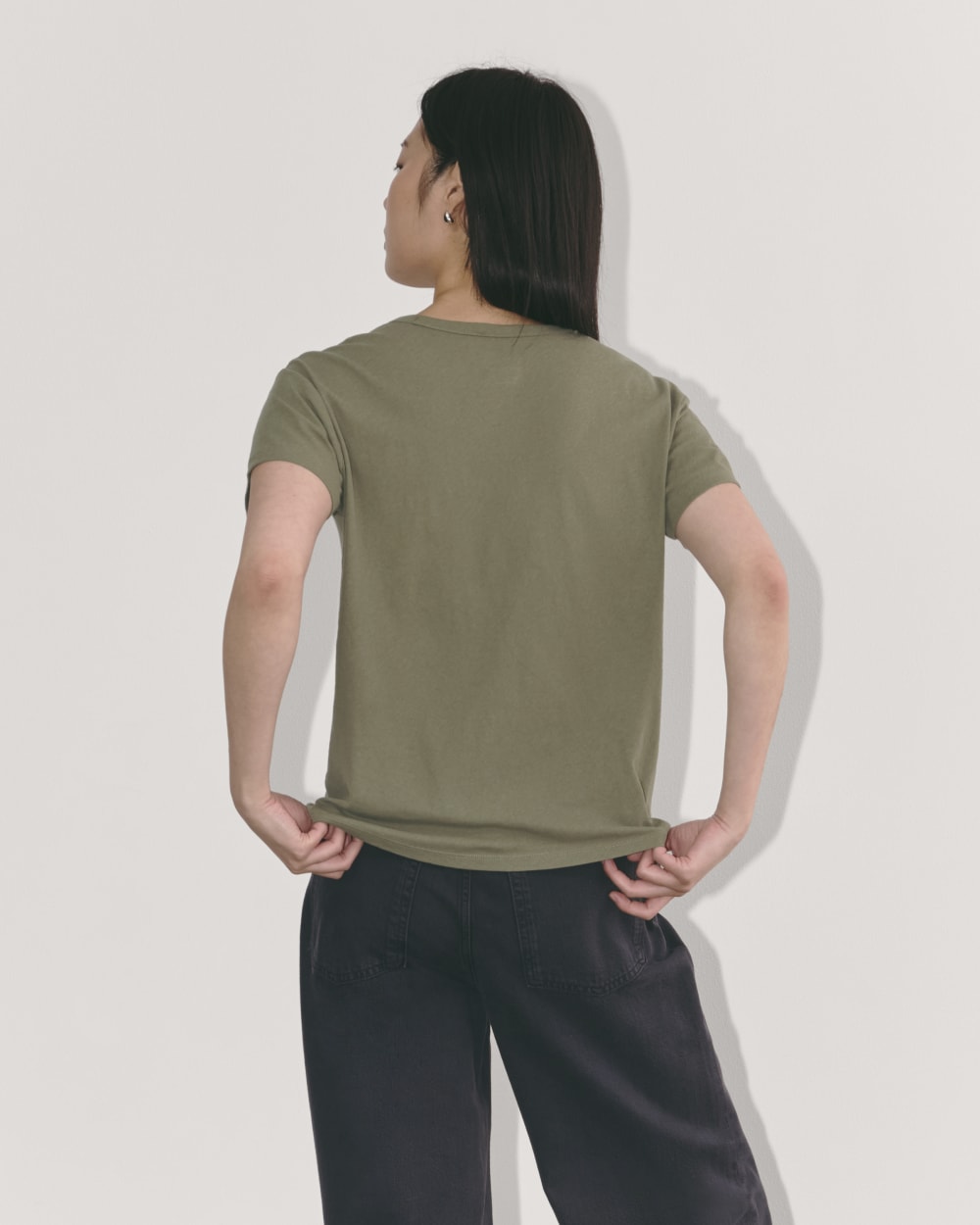 womens-air-scoop-neck-tee-kalamata