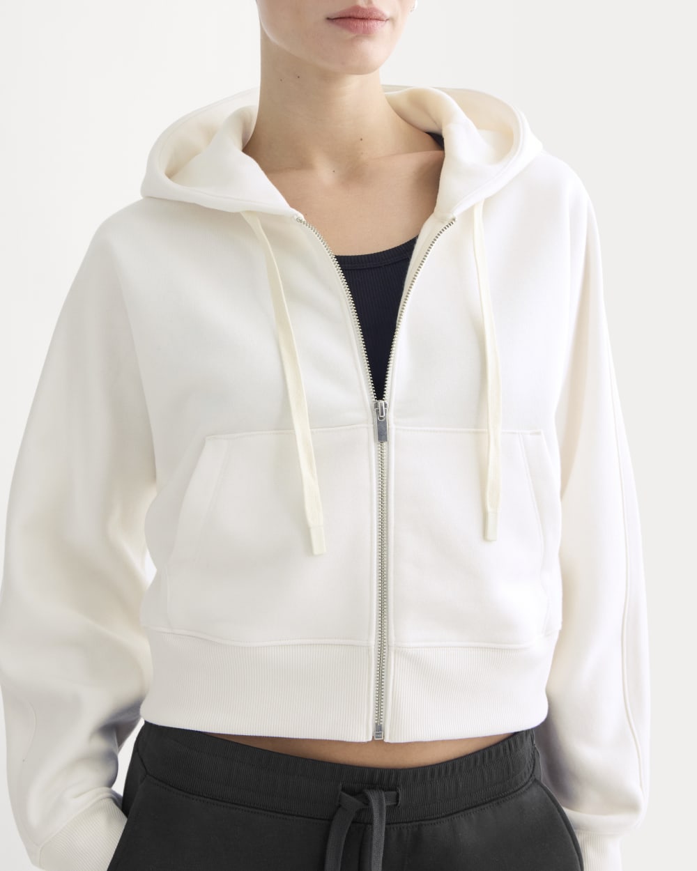Luxe Fleece Full-Zip Cropped Hoodie | Bone – Everlane