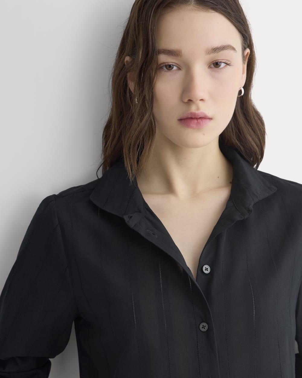 womens-textured-mini-collar-shirt-black