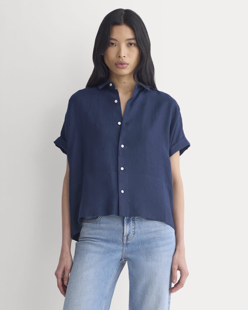 The Boxy Shirt in Linen