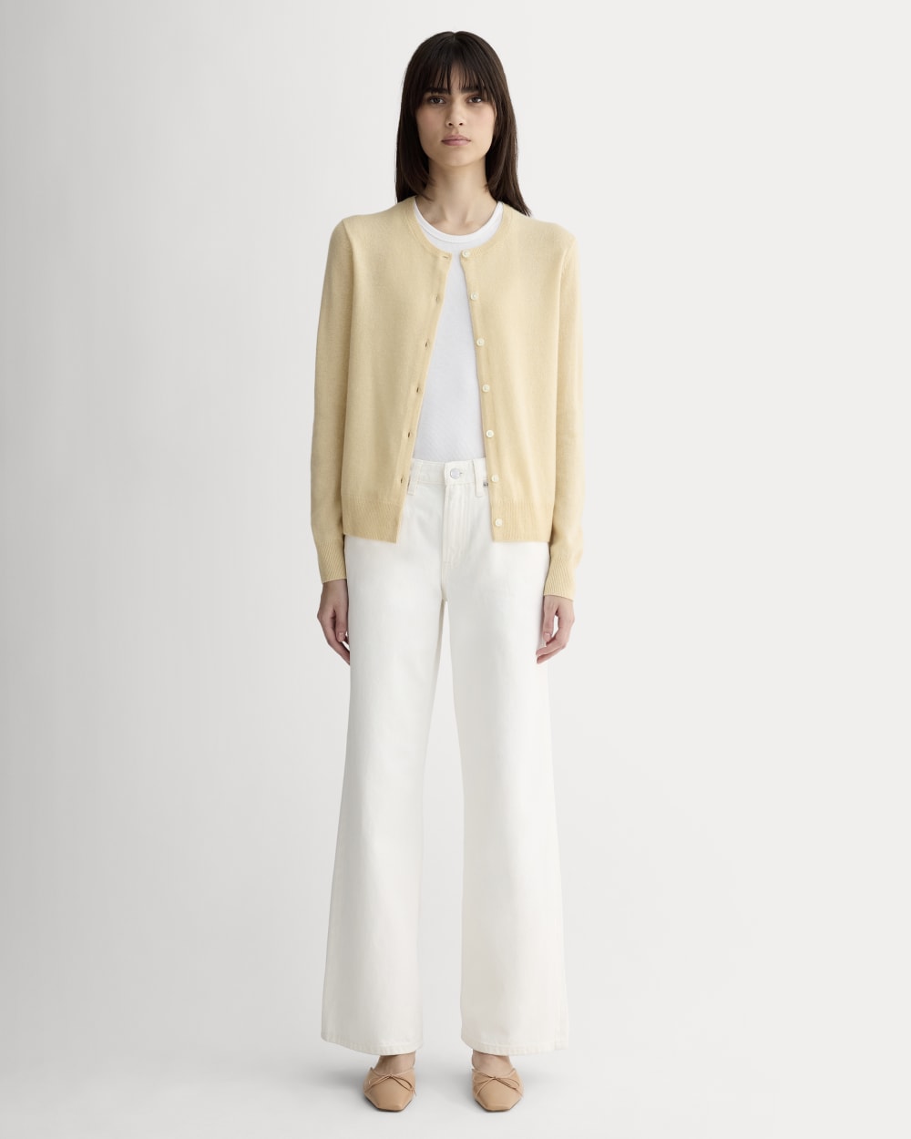 The Classic Cardigan in Cashmere | Creme – Everlane