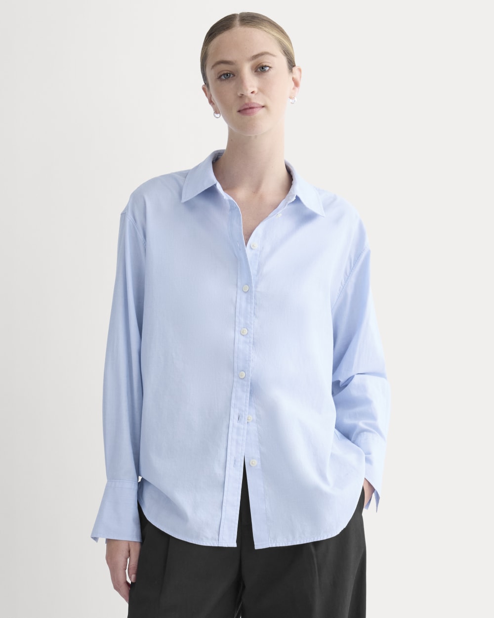 womens-everyday-shirt-in-silky-cotton-light-blue | primary