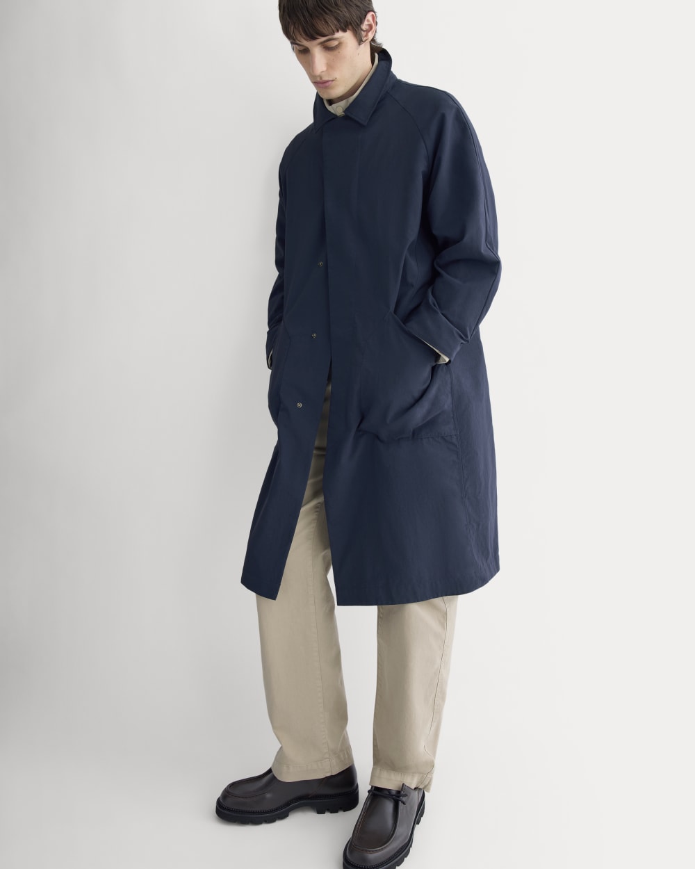 Re:Cycled Nylon Mac Coat | Deep Navy – Everlane