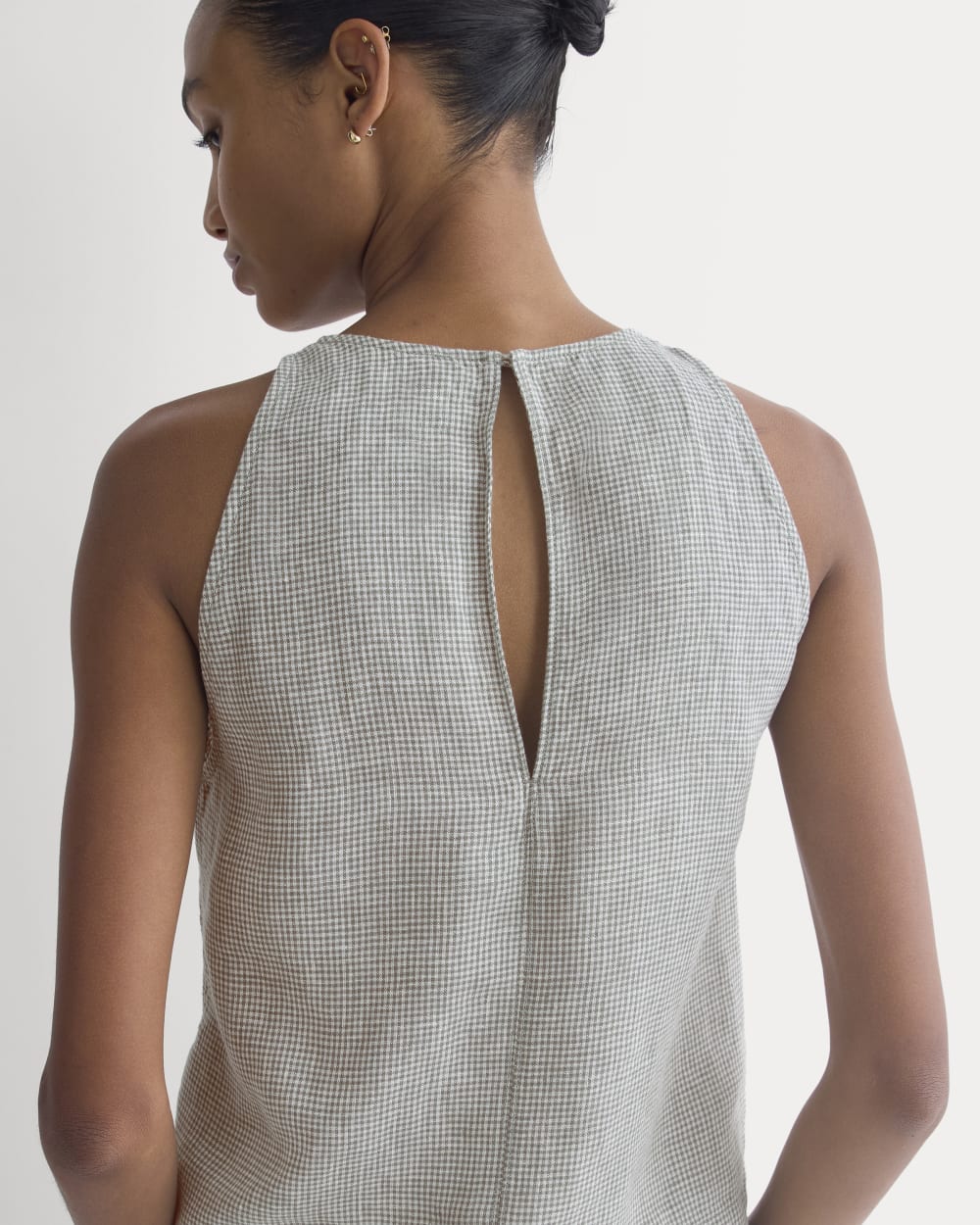 womens-linen-high-neck-tank-agave-green | editorial