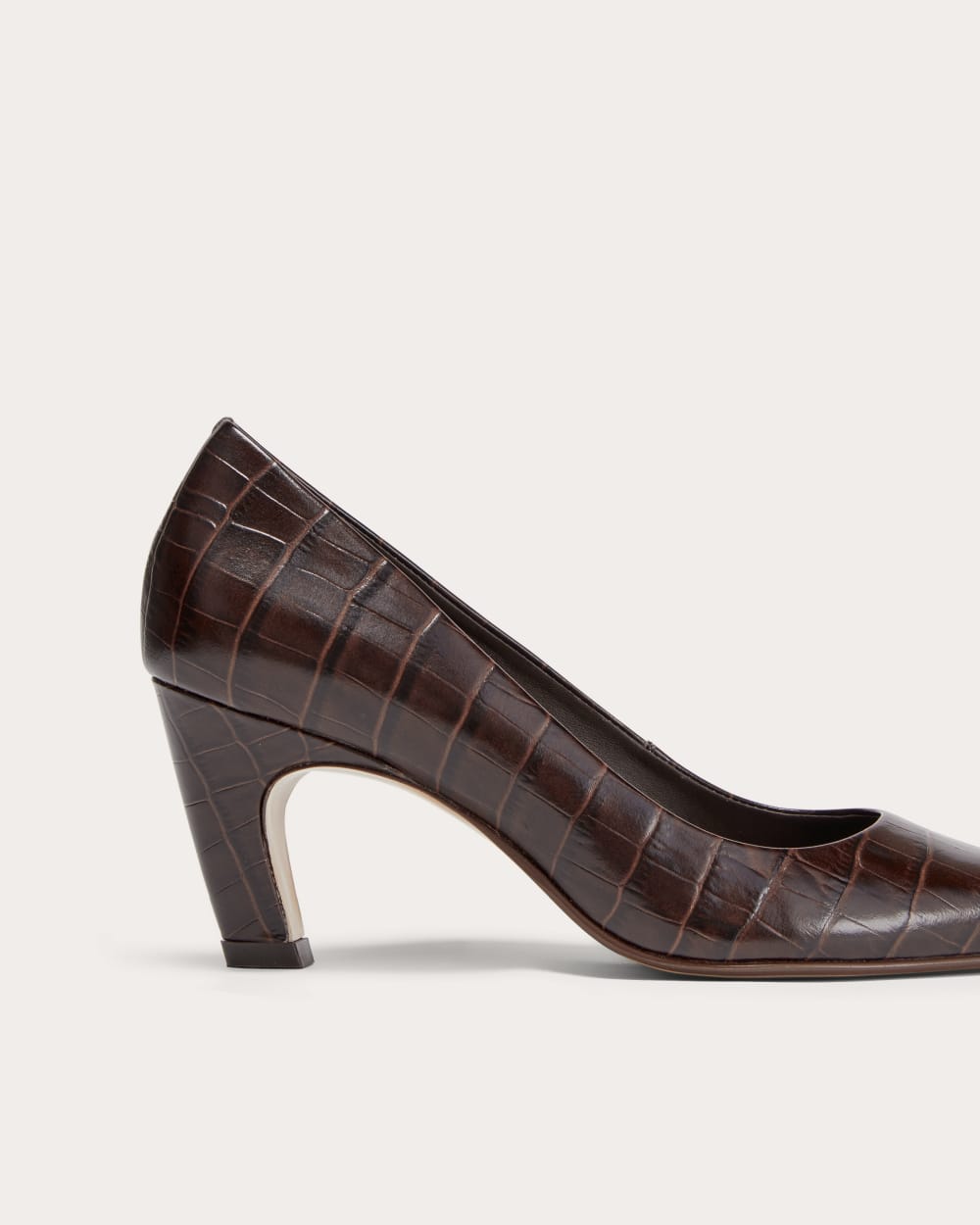 womens-banana-pump-brown-croc