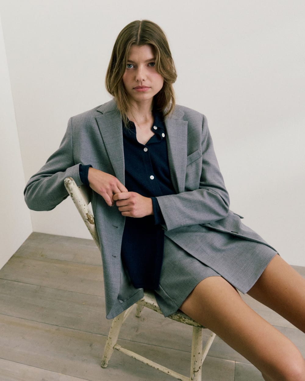 womens-cashmere-button-up-shirt-navy | editorial