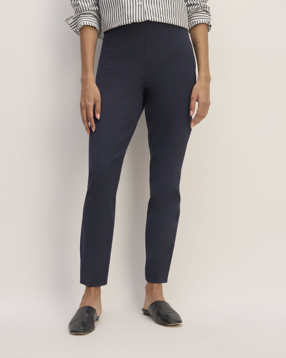 The Bi-Stretch Work Pant | Navy – Everlane