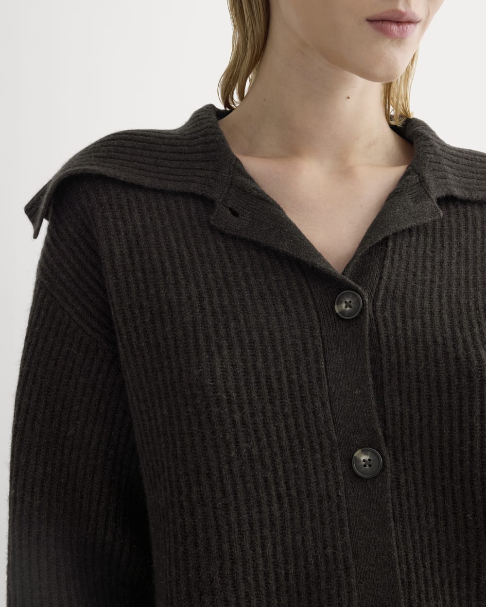 Fisherman Cardigan in Wool Cashmere | Americano Brown – Everlane