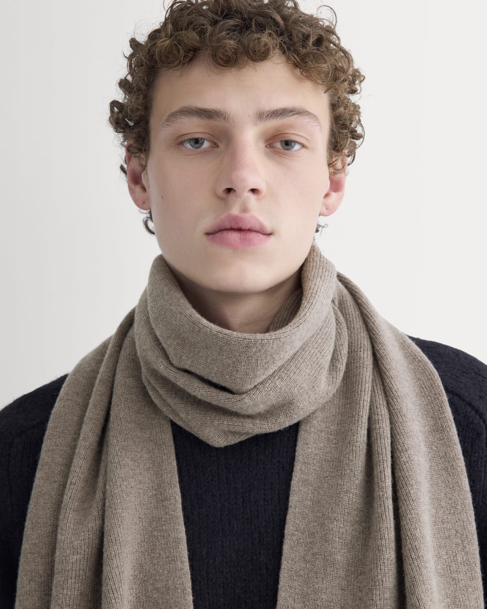 mens-gifting-scarf-taupe-melange | alt