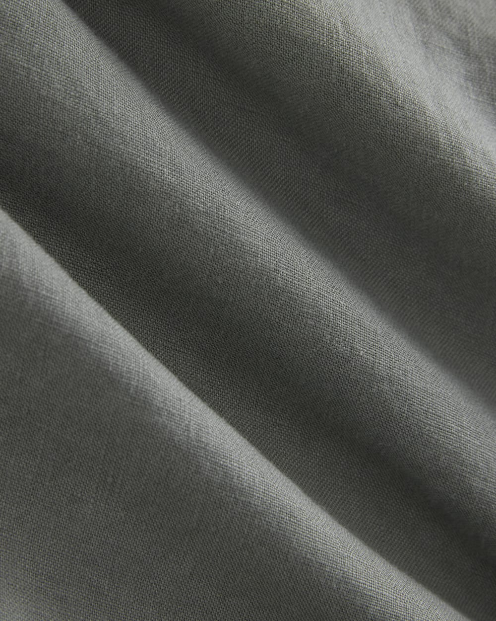 mens-linen-easy-short-agave-green