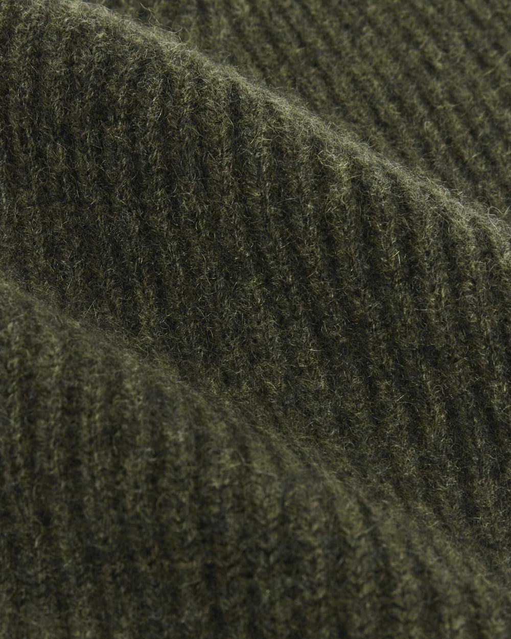mens-cashmere-rib-beanie-2-heather-beech