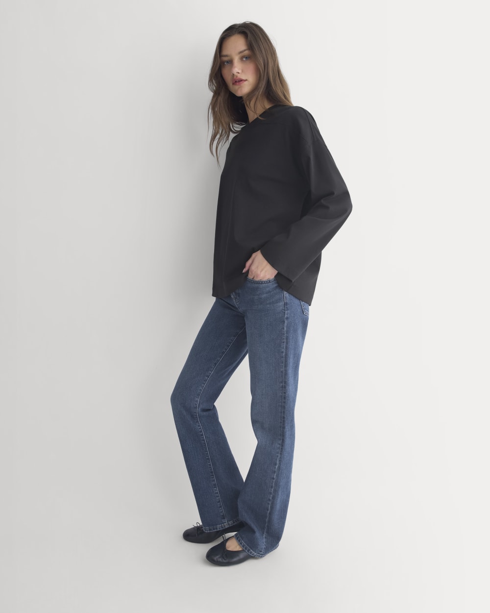 womens-retro-v-neck-jersey-black