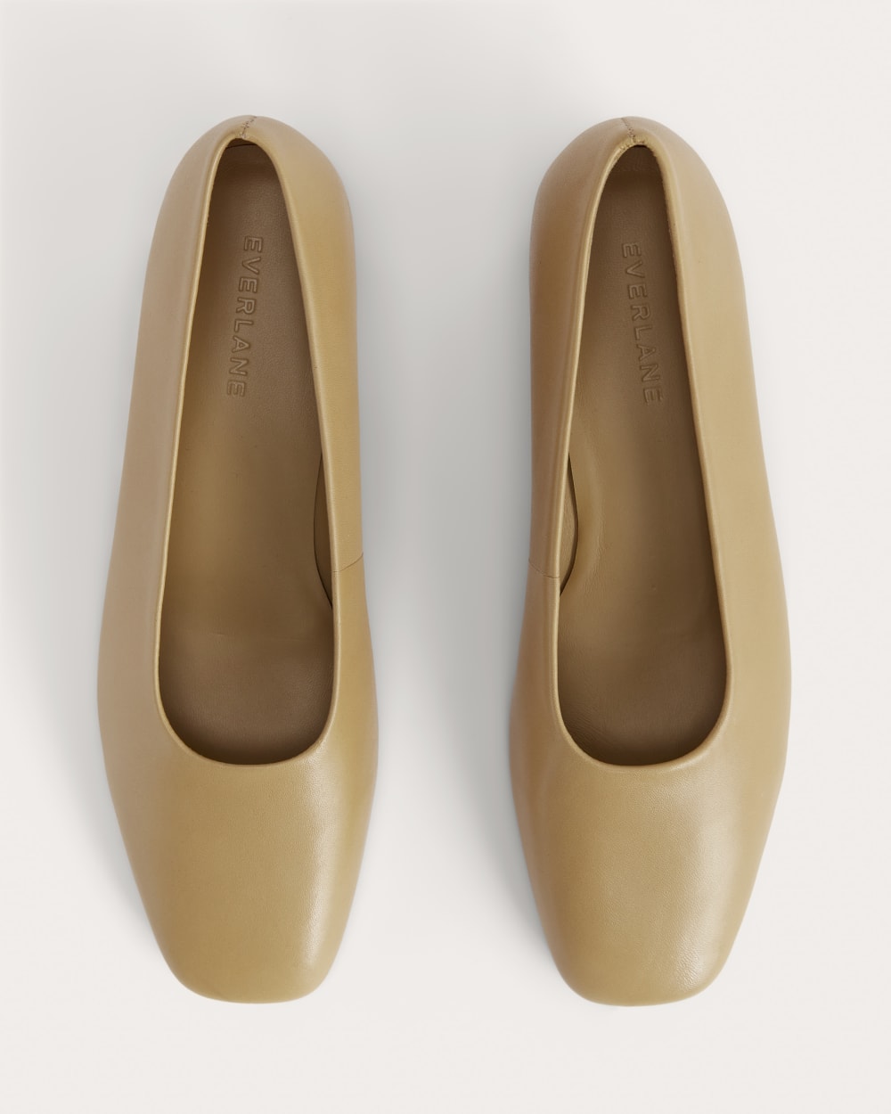 The Gallery Pump | Light Taupe – Everlane