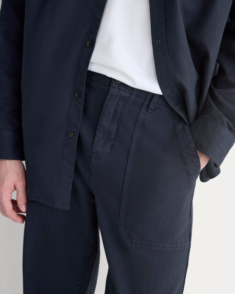 mens-relaxed-herringbone-fatigue-pants-deep-navy