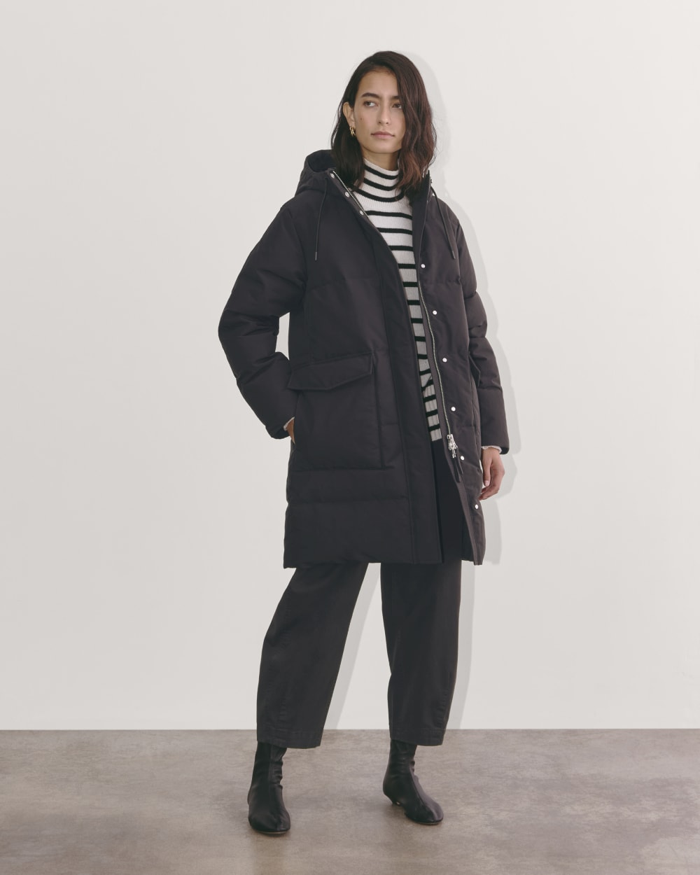 womens-renew-long-puffer-new-black