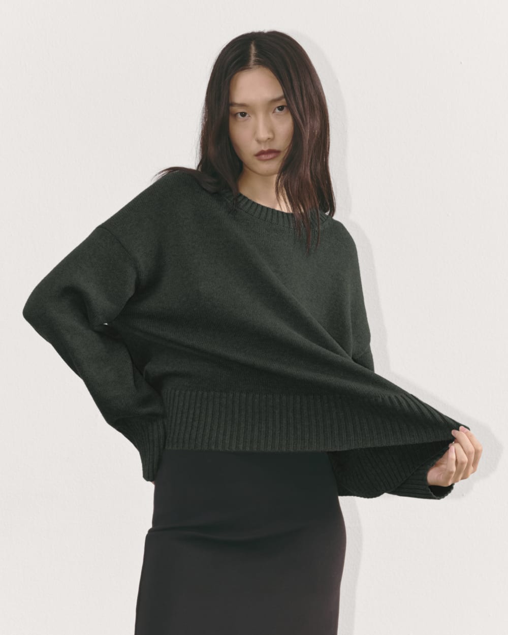 womens-organic-cotton-crew-scarab | primary