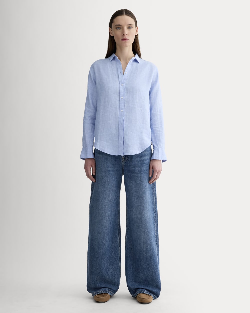 Everlane Women's Must-Have Shirt in Linen in Light Blue, Size 4 Everlane Women's Must-Have Shirt in Linen in Light Blue, Size 4