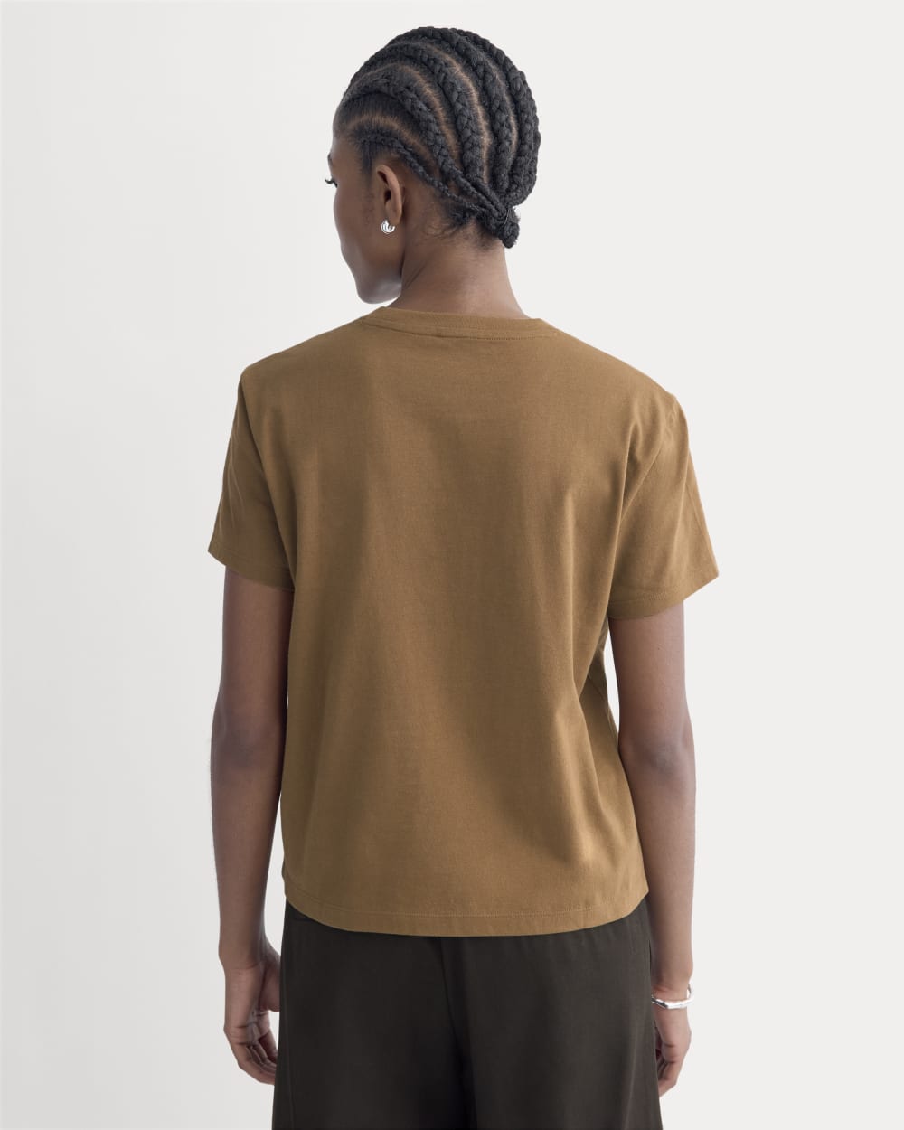 The Box-Cut Tee in Essential Cotton | Bone / Black | No Pocket