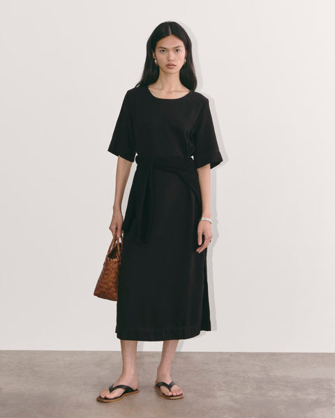 The Relaxed T-Shirt Dress in Buttersoft | Black – Everlane