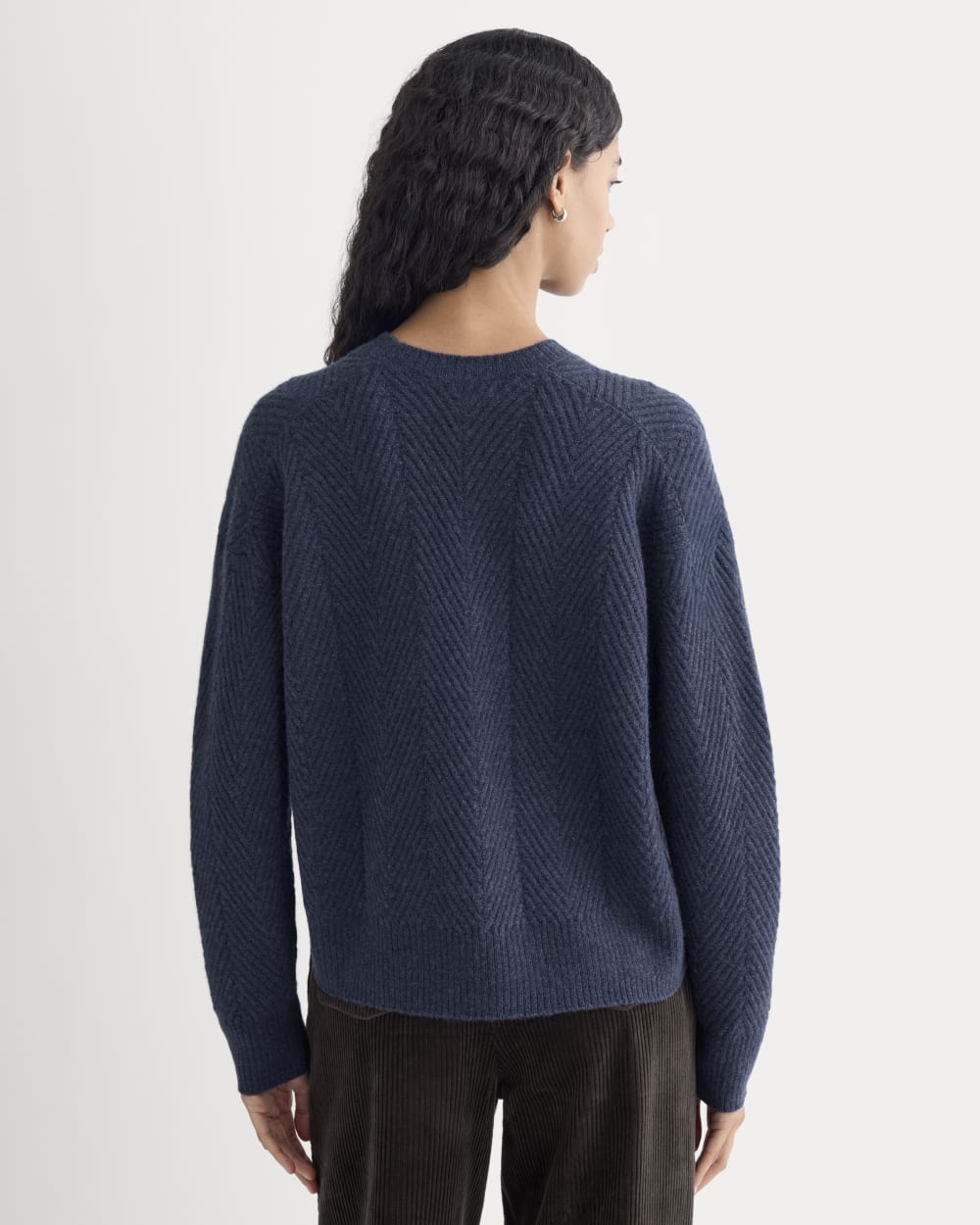womens-cashmere-herringbone-sweater-indigo